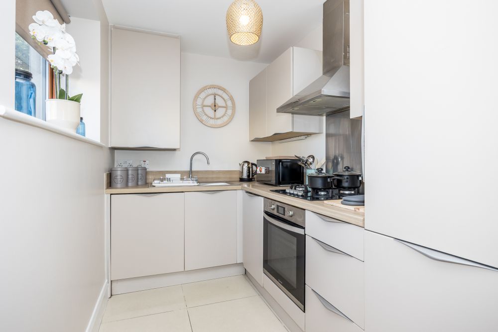 Kitchen, Stylish And Modern 2 Bedroom Apt