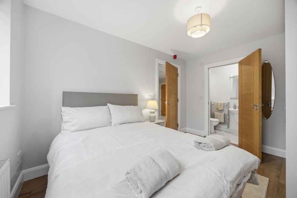Main bedroom, Luxury Two Bedroom Apartment In Ashbourne