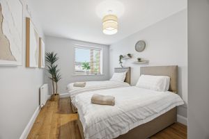 Second bedroom