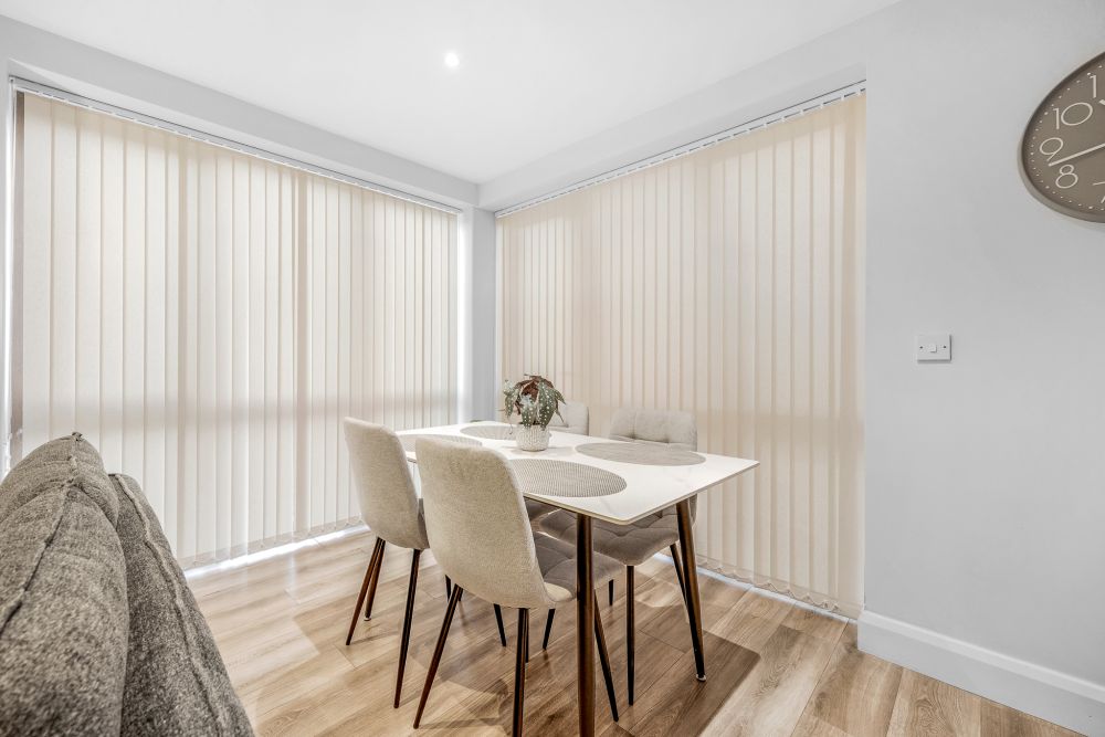 Dining room, Cosy 2 Bedroom Apartment On Ground Floor