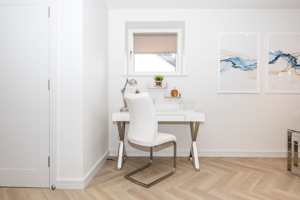 Workspace, New Three Bedroom Apt Ashbourne