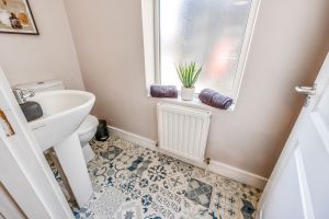 Ensuite bathroom